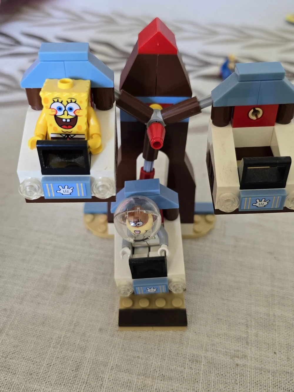 LEGO SpongeBob SquarePants Glove World Set 3816